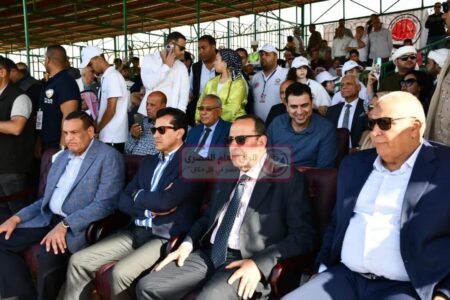 وزير الشباب والرياضة يشهد ختام فعاليات مهرجان الهجن العربي مدينة العريش لعام 2023 6