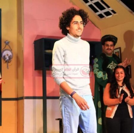 فريق مسرح حقوق القاهرة يتميز في عرض تالت مكرر 7