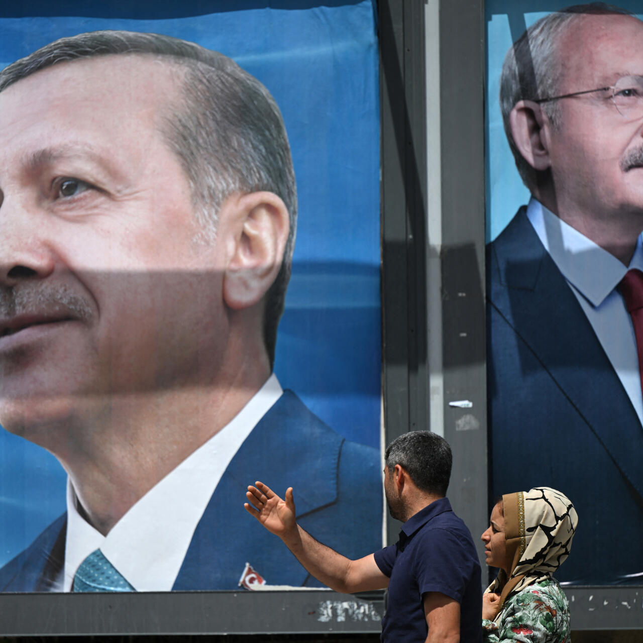 النتائج الأولية تشير إلى تقدم أردوغان أمام منافسه أوغلو 2