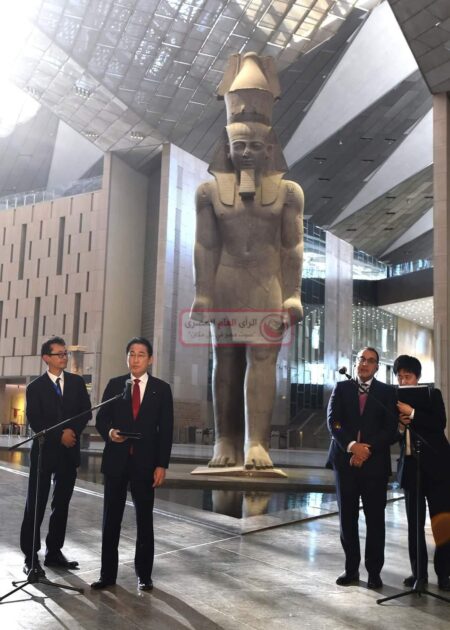 رئيس الوزراء يستقبل نظيره الياباني بالمتحف المصري الكبير ويعقدان مؤتمرا صحفيا مشتركا 13