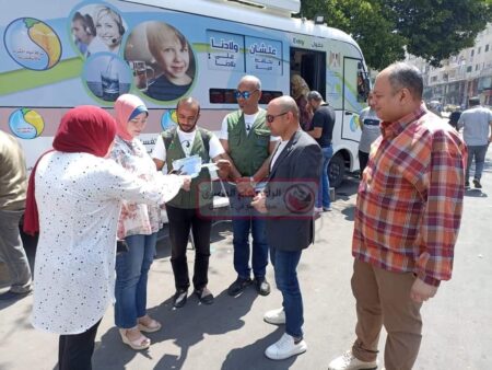 نهي..رئيس الجمرك تطلق مبادرة لترشيد مياة الشرب والعنف الاسري. 3