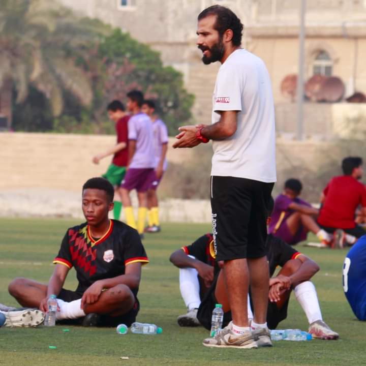 الزيات مدرب ناشئين الأهلي يحقق نتائج كبيرة بنادي الثقبة بالدوري السعودي 1