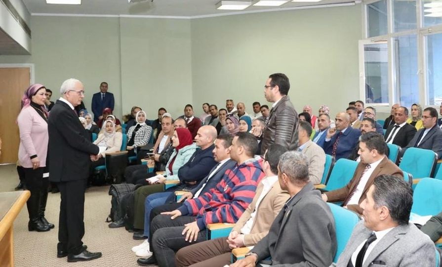 وزير التربية والتعليم يتفقد برنامج تدريب "الإدارة المدرسية على النظام اليابانى" للدفعة الأولى من المبادرة الرئاسية " ١٠٠٠ مدير مدرسة” 6