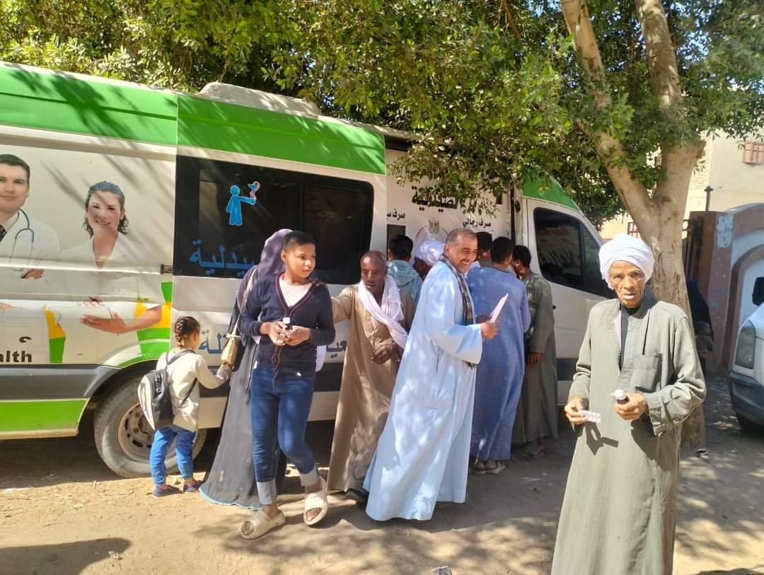 أمانة مركز أسيوط بحزب الشعب الجمهوري تشارك في القافلة الطبية المجانية للكشف على أهالي قرية العدر 1