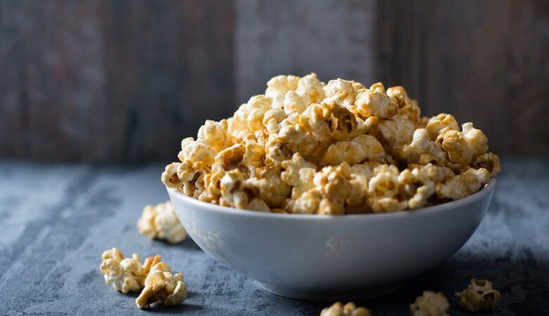 الفشار بالكراميل