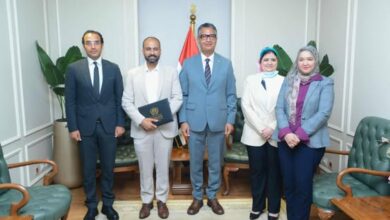 وزير التموين