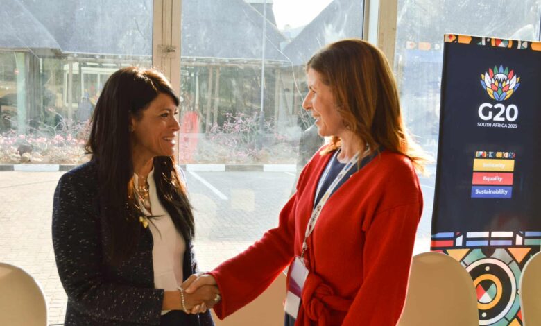 وزيرة التخطيط