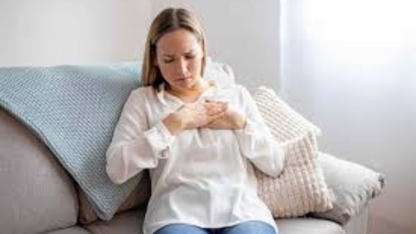 علامات خادعة للنوبة القلبية عند النساء