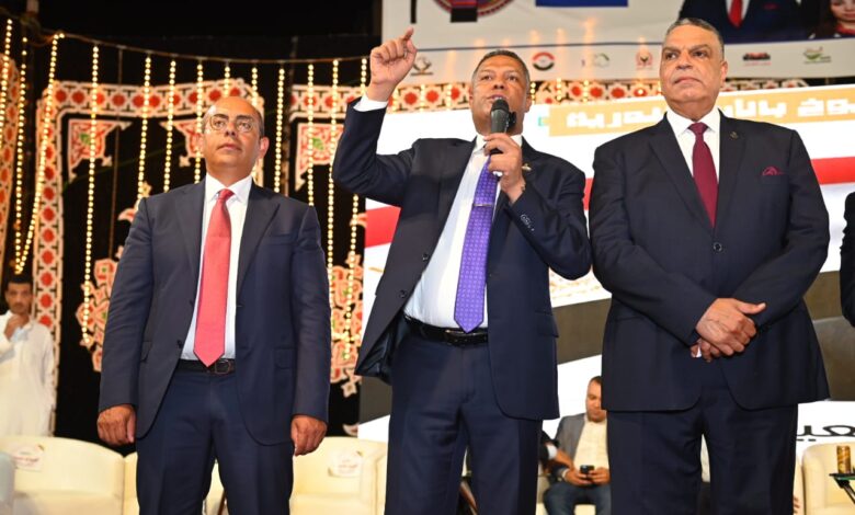 حمزه بمؤتمر الشعب الجمهوري الشعب السكندري يستحق منا الكثير وجميعا نعمل من اجل الوطن والمواطن 