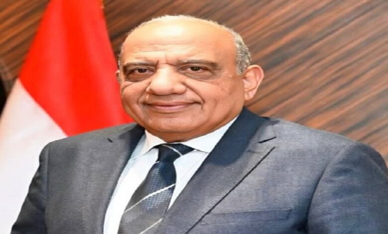 وزير الكهرباء