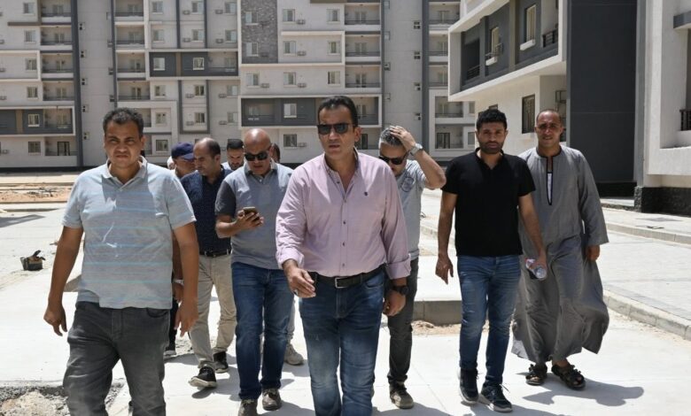 وزير الإسكان