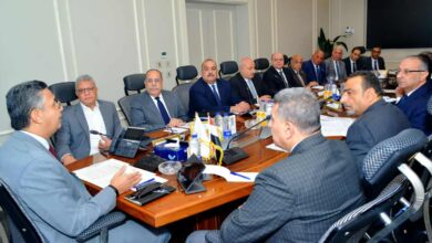 وزير التموين