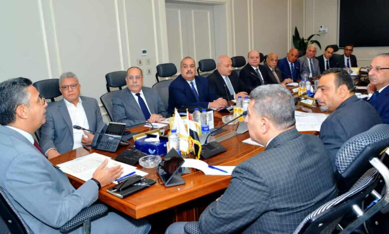 وزير التموين