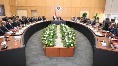 وزير الصناعة