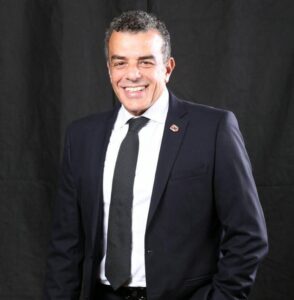 إحالة عامل بتهمه سب وقذف خالد مرتجى امين صندوق النادى الاهلى للمحكمة الاقتصادية 