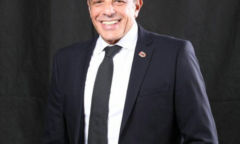 إحالة عامل بتهمه سب وقذف خالد مرتجى امين صندوق النادى الاهلى للمحكمة الاقتصادية 