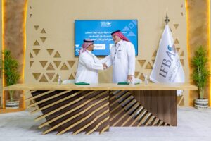 مزرعة سعودية تستحوذ على نظيرتها الكندية بالمزاد الدولي لمزارع إنتاج الصقور بالرياض