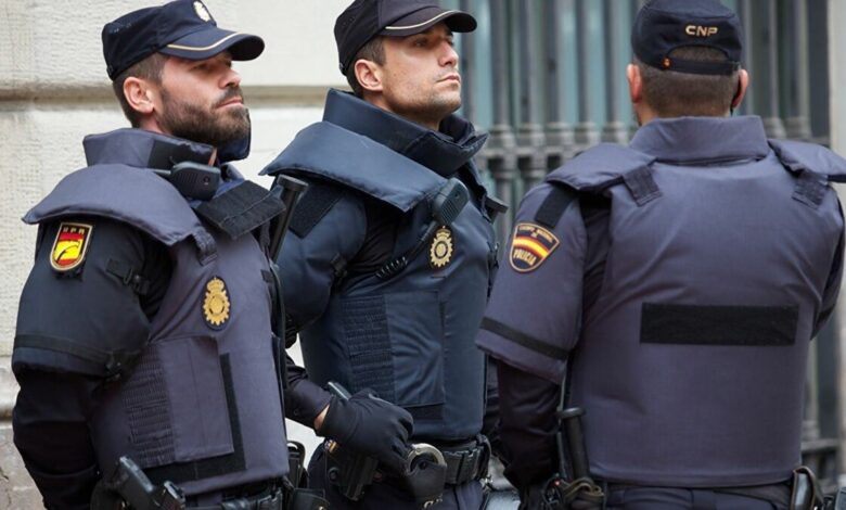 الشرطة الإسبانية