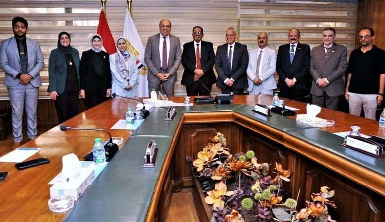 وزير الطيران