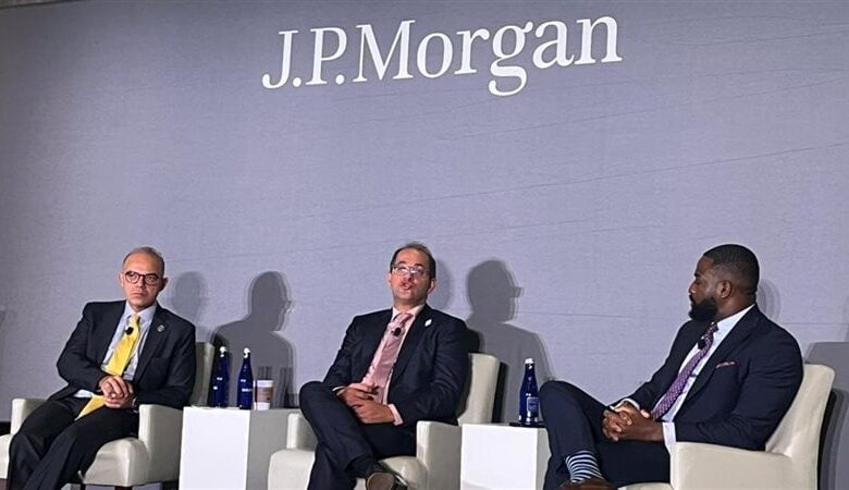 وزير المالية