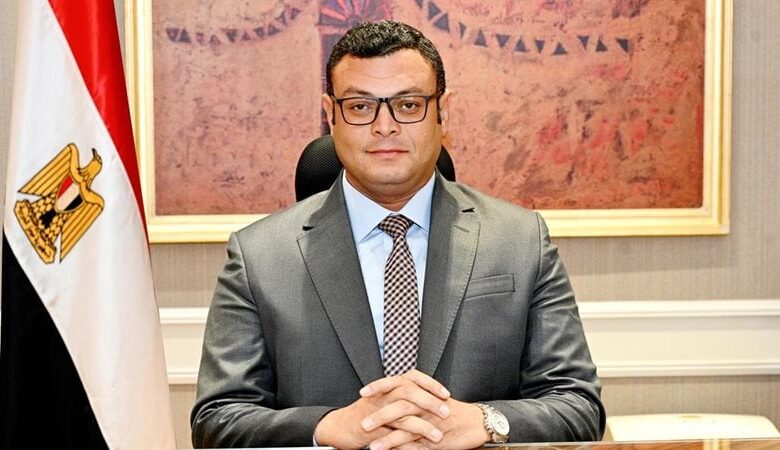 وزير الإسكان