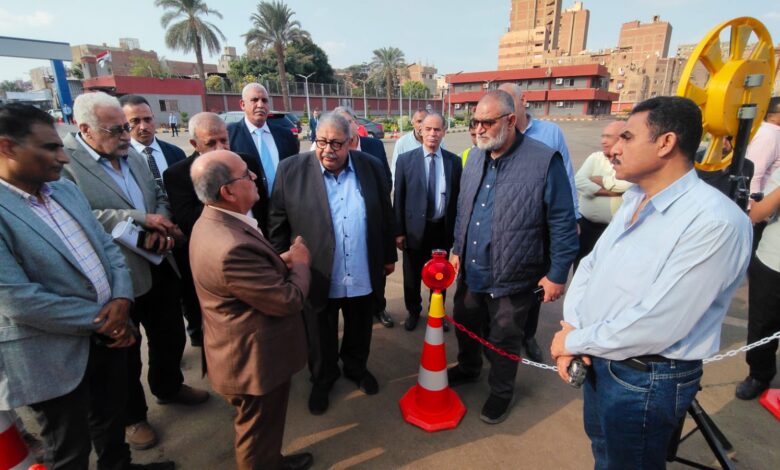 رئيس القابضة