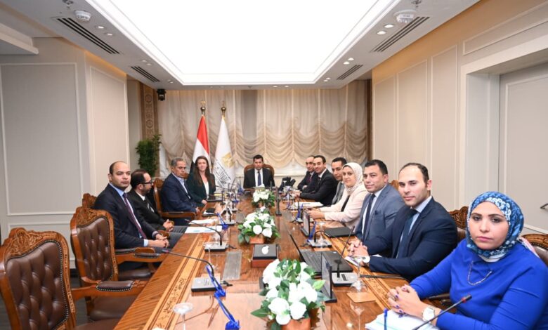 وزير الشباب والرياضة