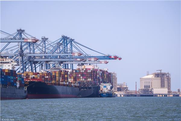 ميناء دمياط