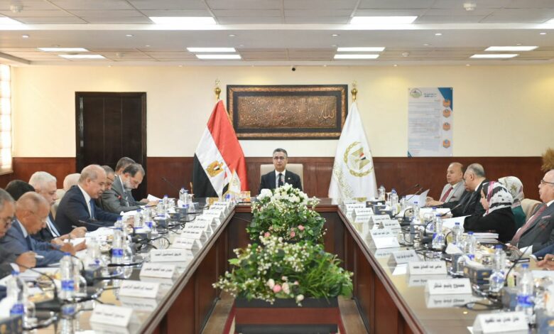 وزير التموين