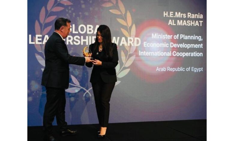 وزيرة التخطيط