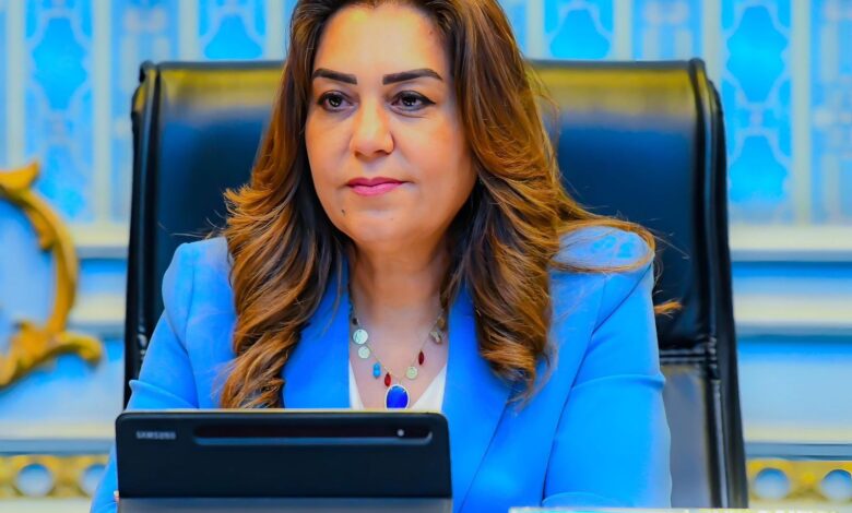 وزيرة التنمية