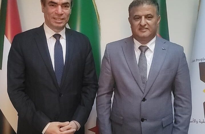 المسلماني ورئيس إتحاد الإعلاميين الأفريقي الآسيوي يبحثان التعاون في التدريب والمؤتمر الثالث للاتحاد