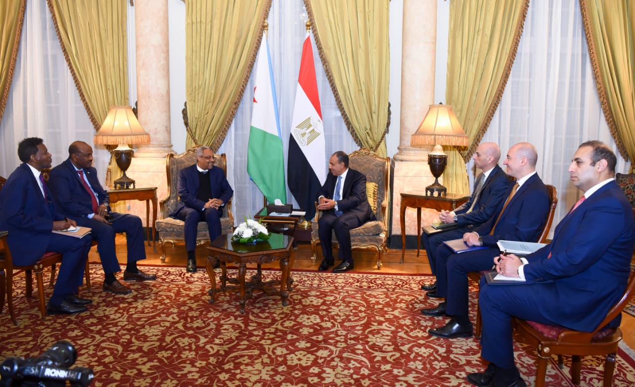 وزير الخارجية