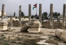 الفلسطينيون