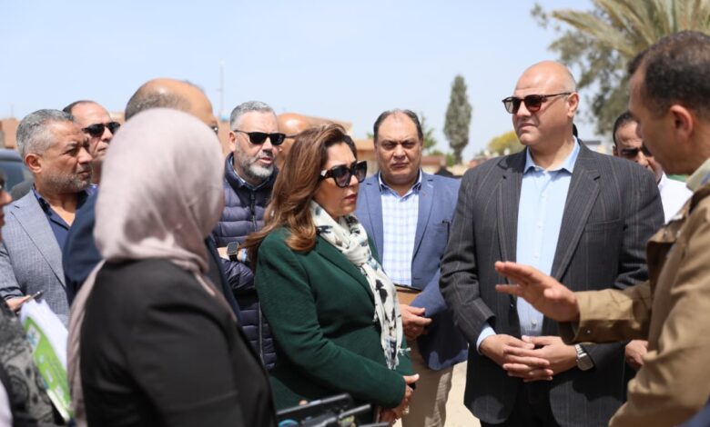 وزيرة البيئة