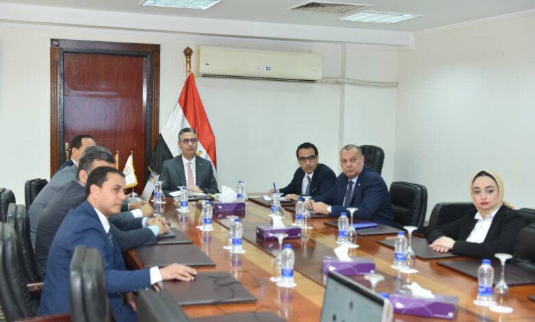 وزير التموين