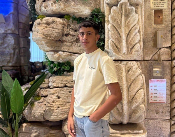 طفل فلسطيني