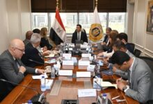 وزير الصناعة