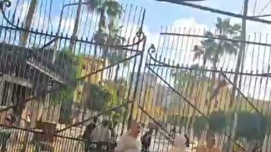 حالة توتر بكلية فيكتوريا بالإسكندرية عقب انهاء تعاقد المدرسين 