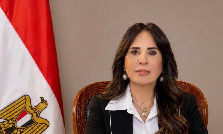 وزيرة الإسكان