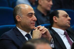 جبريل: لن ننتظر الشكاوي تحت القبة ..ووجودنا بين الأهالي واجب 