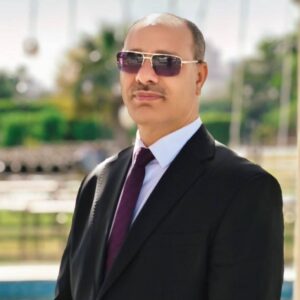 عربي أبو زيد: يقود قوافل المراجعات النهائية لطلاب الثانويه العامه ببرج العرب وسط إقبال غير مسبوق
