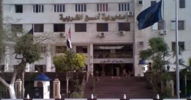 فتاة بسيون