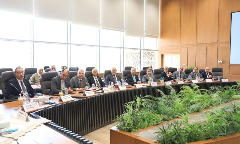 رئيس جامعة