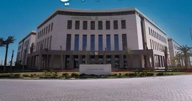 طالب الثانوية