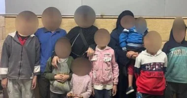 9 متهمين