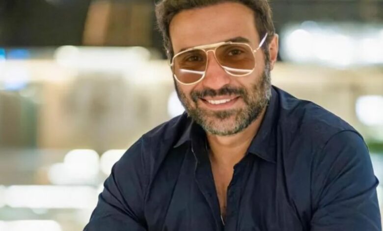 أحمد فهمى