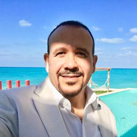 هشام عباس
