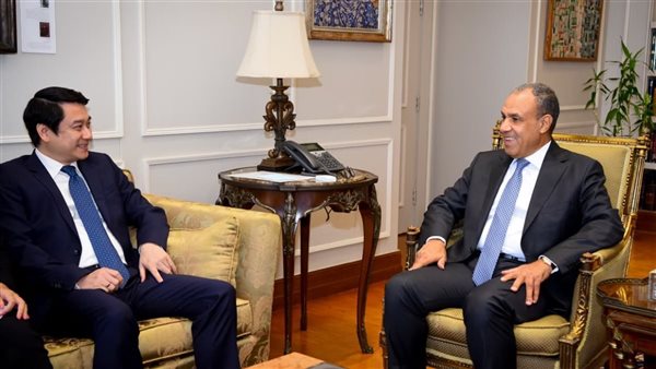 وزير الخارجية