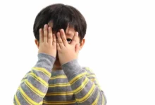 الخجل عند الأطفال